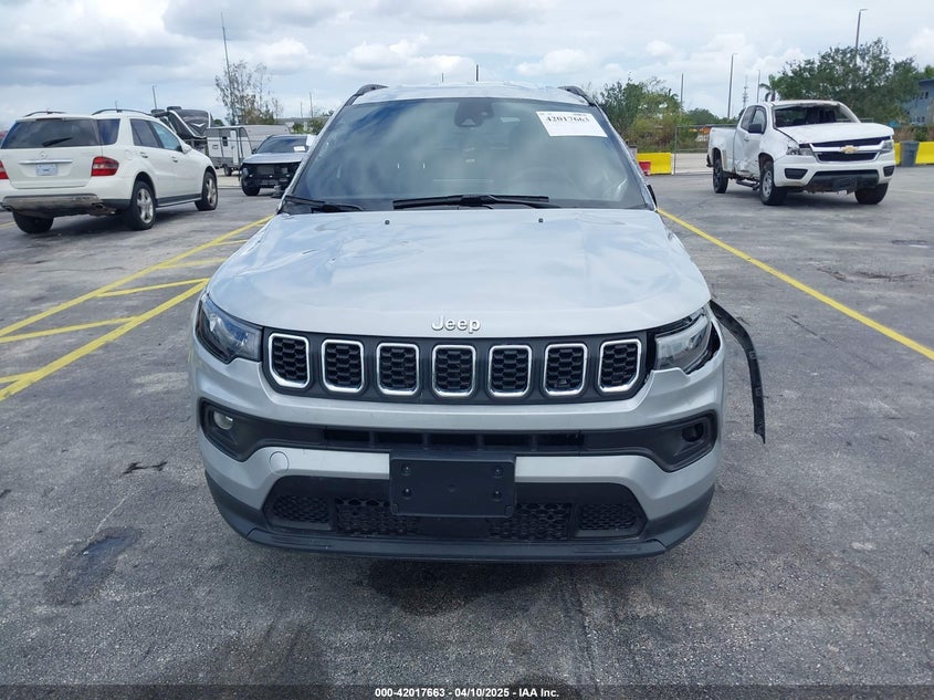 2024 Jeep Compass Latitude 4X4 VIN: 3C4NJDBN6RT109646 Lot: 42017663