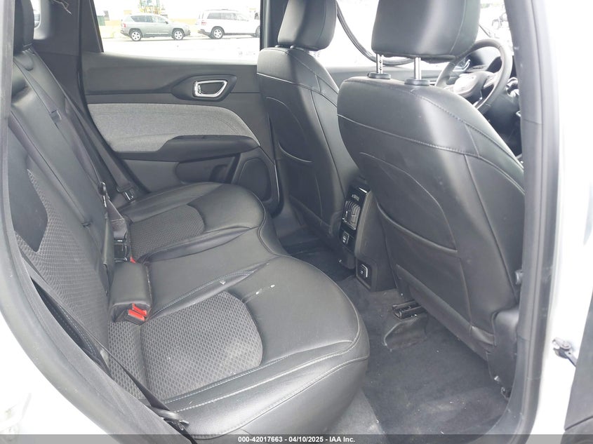 2024 Jeep Compass Latitude 4X4 VIN: 3C4NJDBN6RT109646 Lot: 42017663