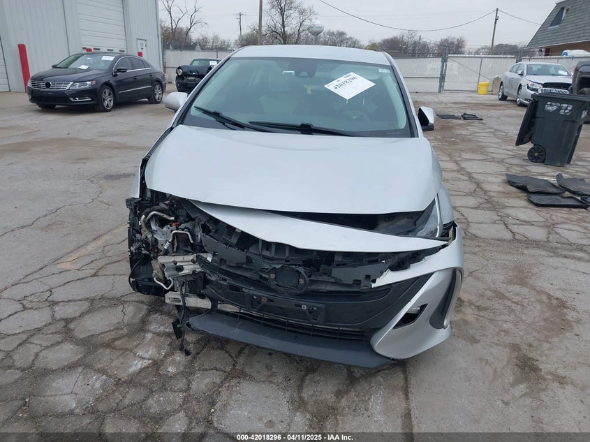 2018 TOYOTA PRIUS PRIME PREMIUM - JTDKARFP3J3069960