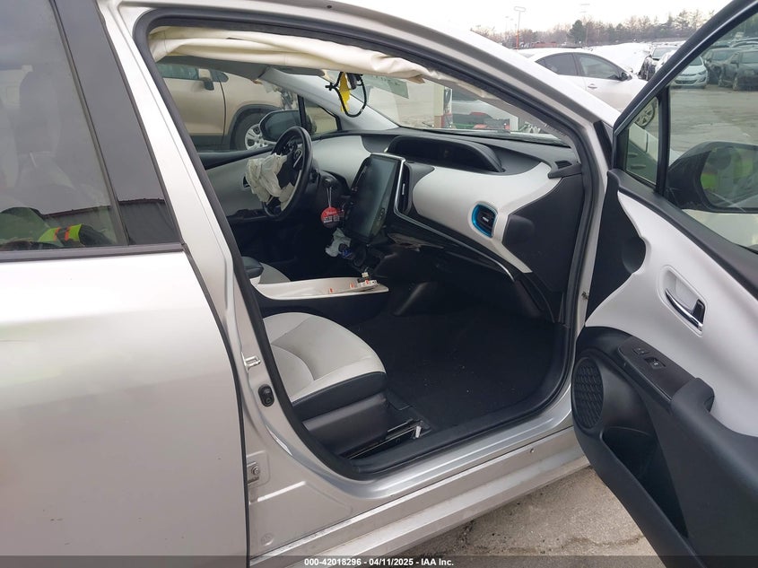2018 TOYOTA PRIUS PRIME PREMIUM - JTDKARFP3J3069960