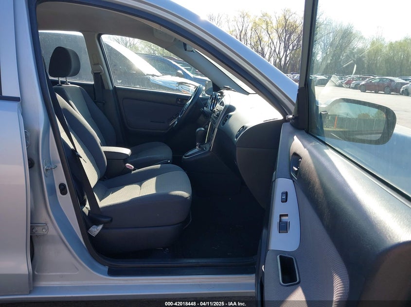 2008 TOYOTA MATRIX VIN: 2T1KR32E48C719259