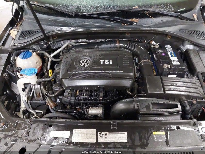 2015 VOLKSWAGEN PASSAT VIN: 1VWAT7A39FC040496