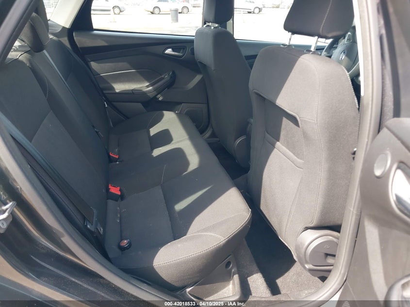 2018 FORD FOCUS VIN: 1FADP3H26JL313435