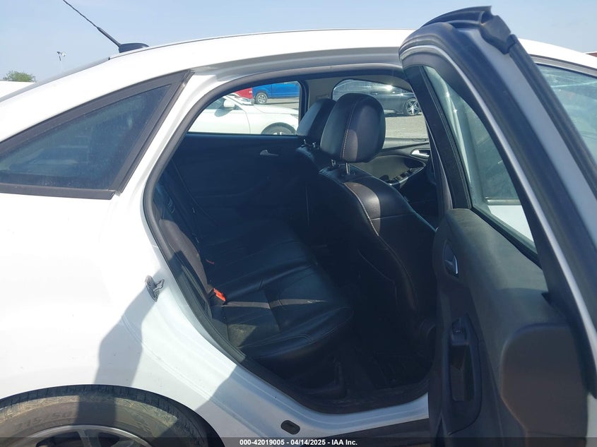 2013 FORD FOCUS VIN: 1FADP3F25DL209784