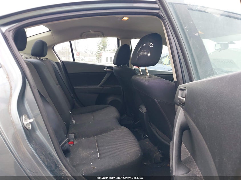 2012 MAZDA MAZDA3 VIN: JM1BL1UF0C1640650