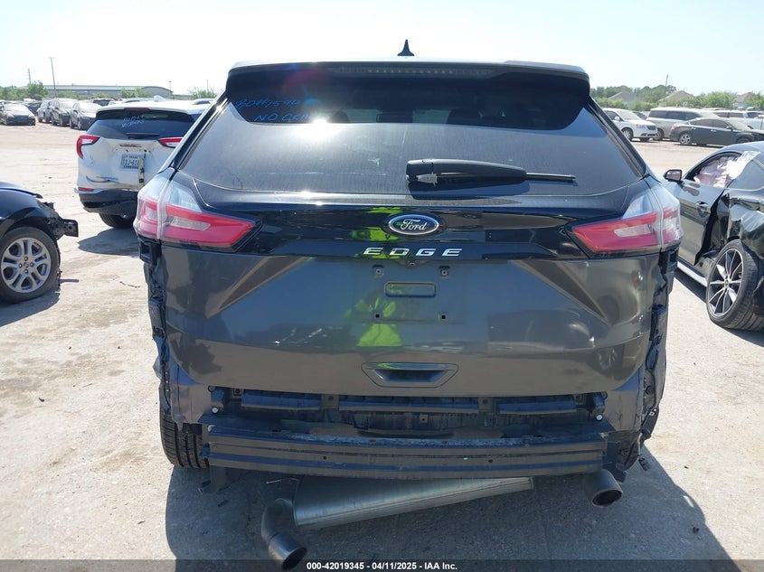 VIN 2FMPK4K9XNBA41247 2022 FORD EDGE TITANIUM