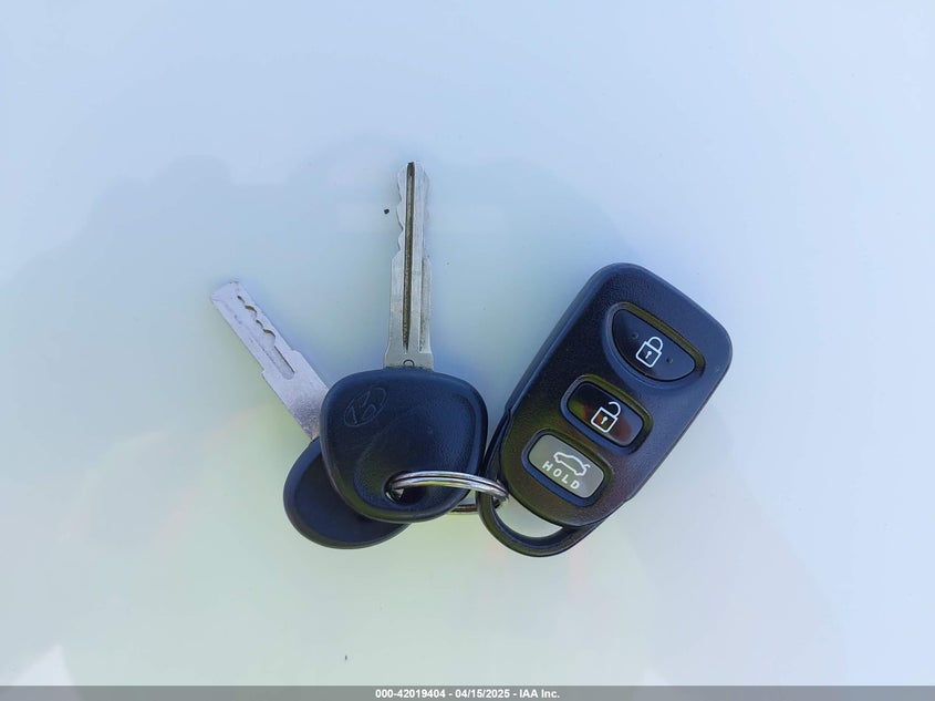 2016 HYUNDAI ELANTRA VIN: 5NPDH4AE6GH674937