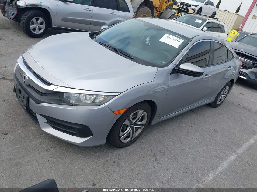 VIN 2HGFC2F51JH514065 2018 HONDA CIVIC LX