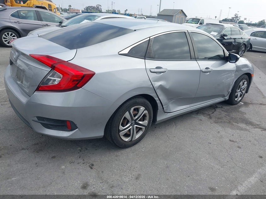 VIN 2HGFC2F51JH514065 2018 HONDA CIVIC LX
