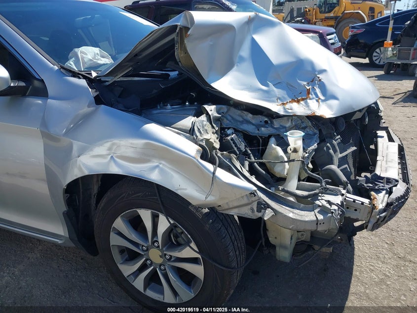 2013 HONDA ACCORD VIN: 1HGCR2F39DA152229