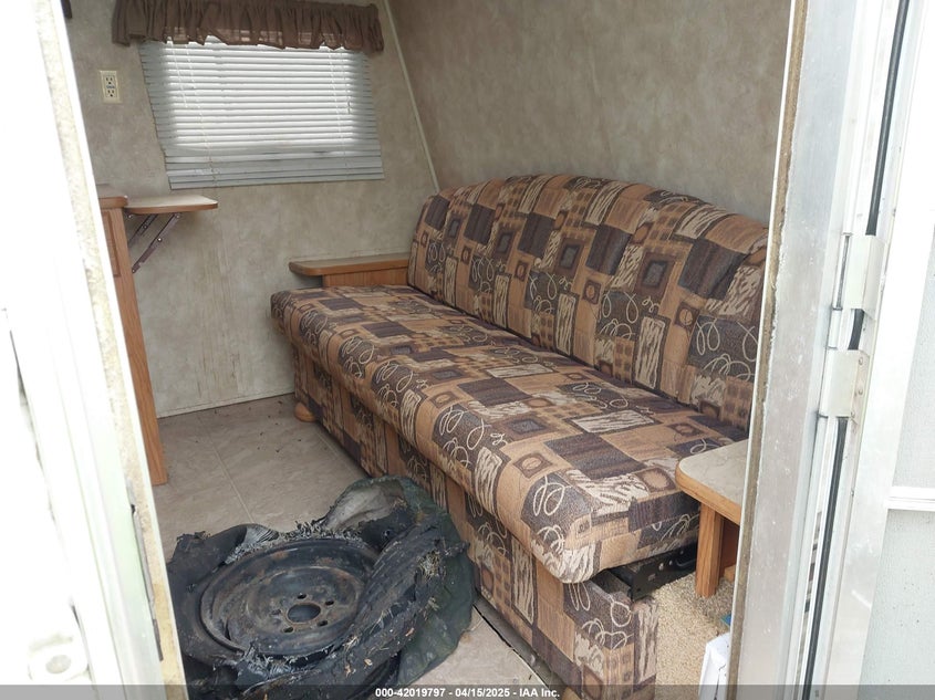 2007 KEYSTONE SPRINGDALE M-189 TRAVEL TRAILER VIN: 4YDT1892075100896