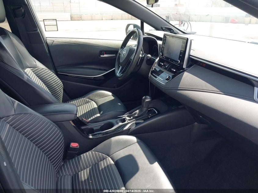 Auction sale of the 2020 TOYOTA COROLLA , vin: JTDT4RCE2LJ041435, lot number: 42020086