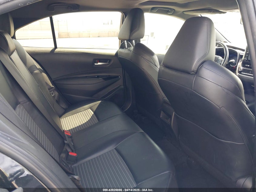 Auction sale of the 2020 TOYOTA COROLLA , vin: JTDT4RCE2LJ041435, lot number: 42020086
