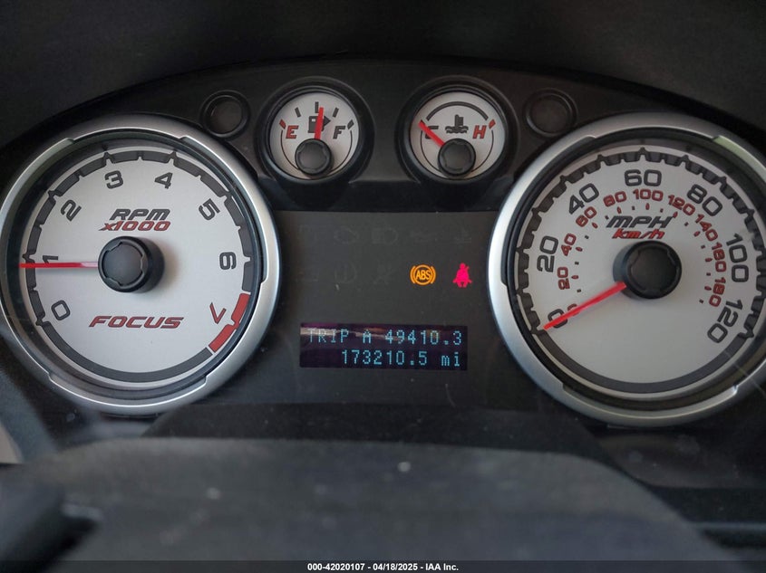2008 FORD FOCUS VIN: 1FAHP35N98W252459