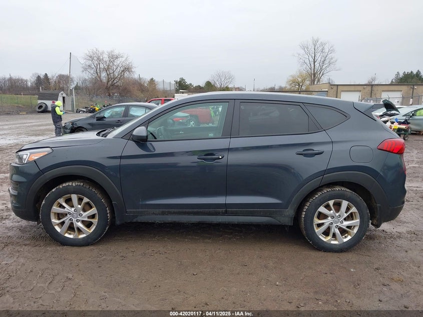 2021 HYUNDAI TUCSON SE - KM8J2CA47MU345831