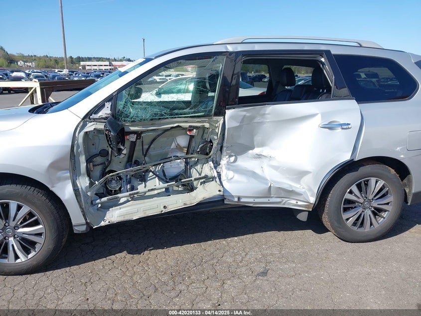 2019 NISSAN PATHFINDER VIN: 5N1DR2MM8KC629938
