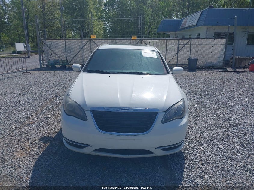 2011 Chrysler 200 S VIN: 1C3BC8FG0BN566964 Lot: 42020185