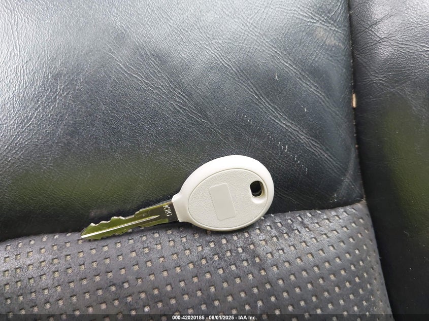 2011 Chrysler 200 S VIN: 1C3BC8FG0BN566964 Lot: 42020185