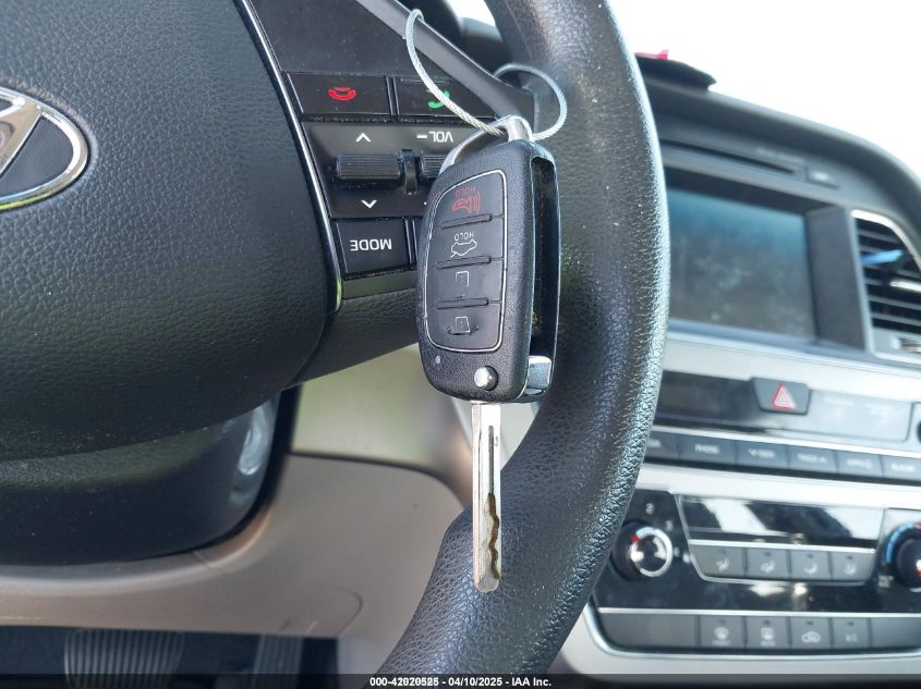 2016 Hyundai Sonata Se VIN: 5NPE24AF1GH288988 Lot: 42020525