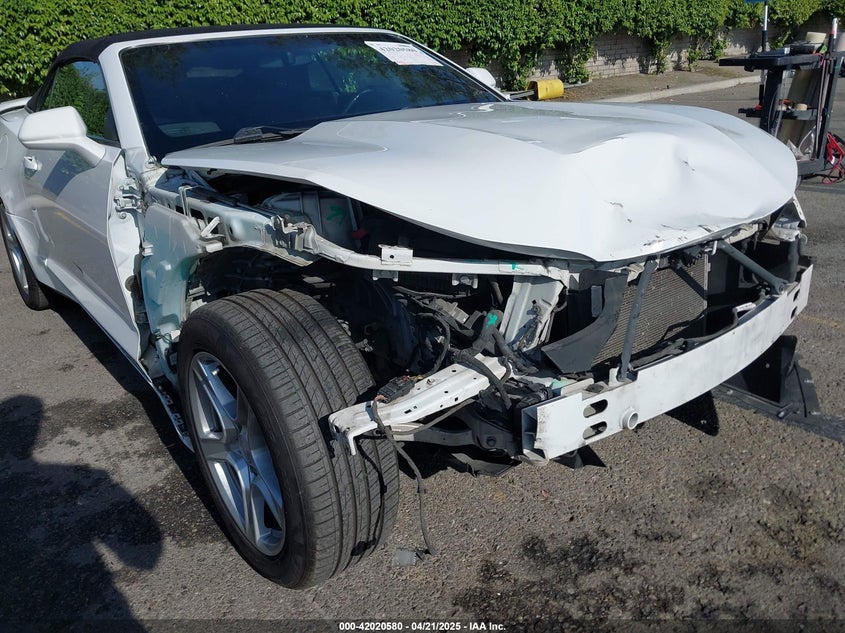 2019 CHEVROLET CAMARO VIN: 1G1FB3DS7K0120438