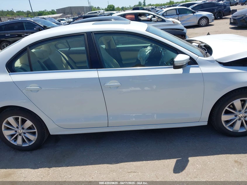 2015 VOLKSWAGEN JETTA VIN: 3VWLA7AJ1FM238937