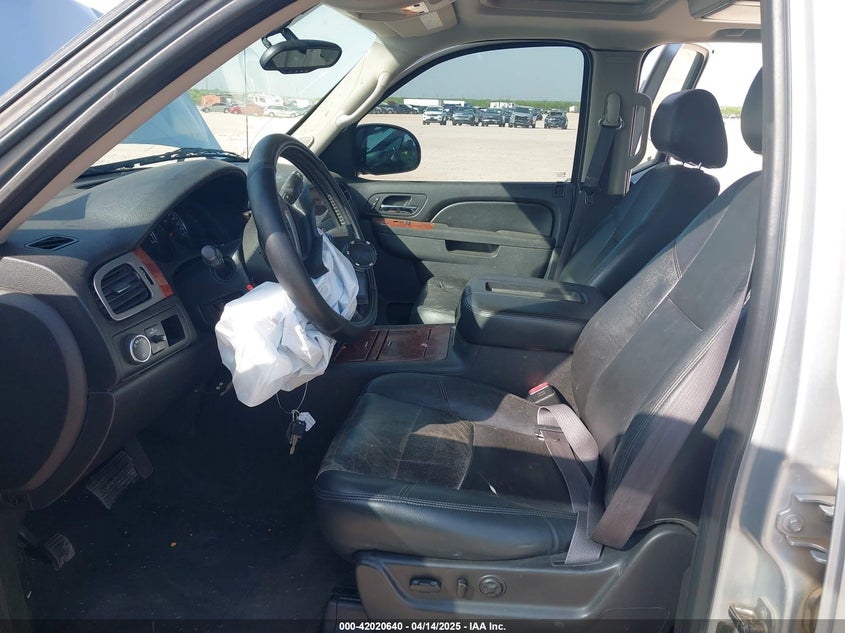 2012 CHEVROLET AVALANCHE VIN: 3GNMCGE05CG260301