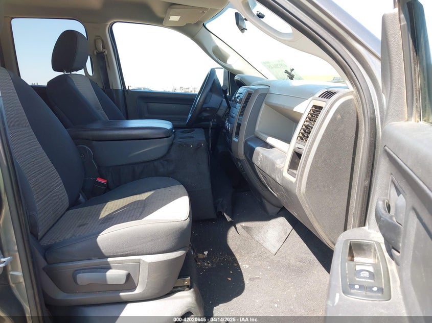 2012 RAM 1500 VIN: 1C6RD7FT5CS347653