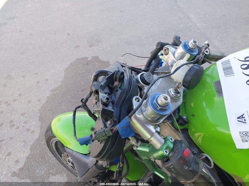 1999 Kawasaki Zx600 G VIN: JKAZX4G14XA035714 Lot: 42020686