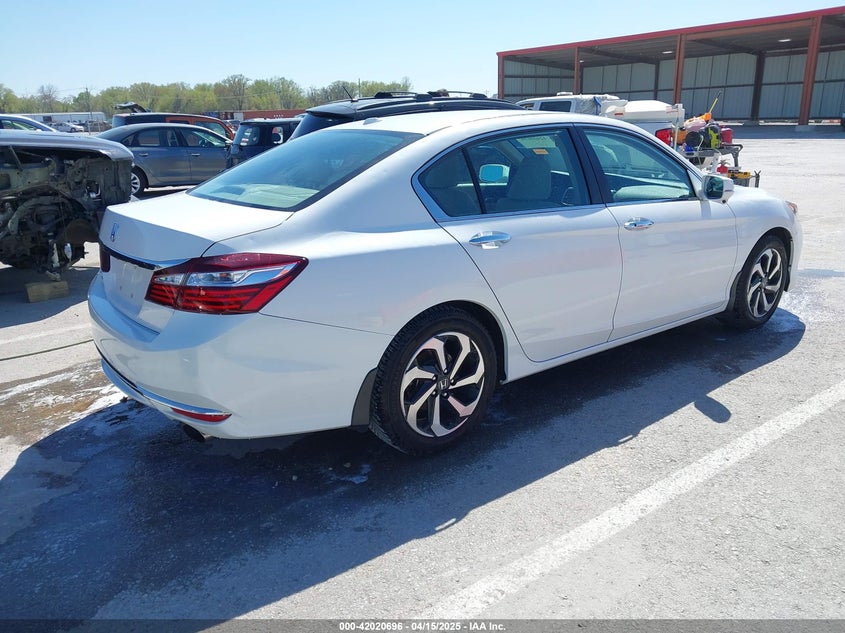 2016 HONDA ACCORD VIN: 1HGCR2F81GA178856