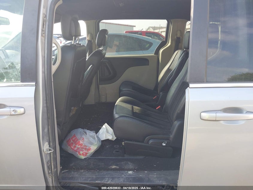 2018 Dodge Grand Caravan Sxt VIN: 2C4RDGCG8JR265835 Lot: 42020833