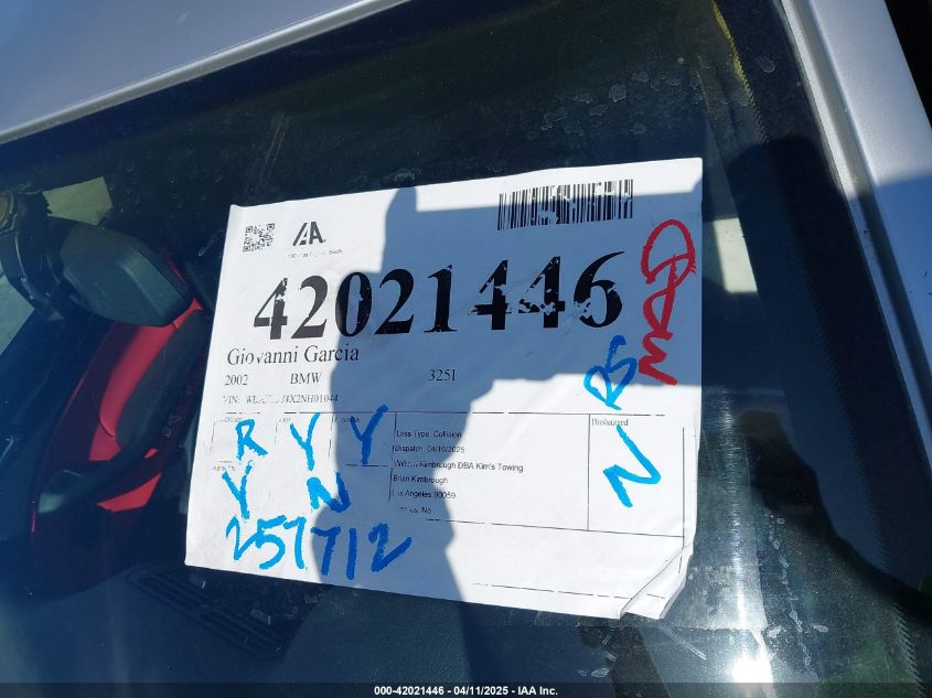 2002 BMW 325I VIN: WBAET374X2NH01044 Lot: 42021446