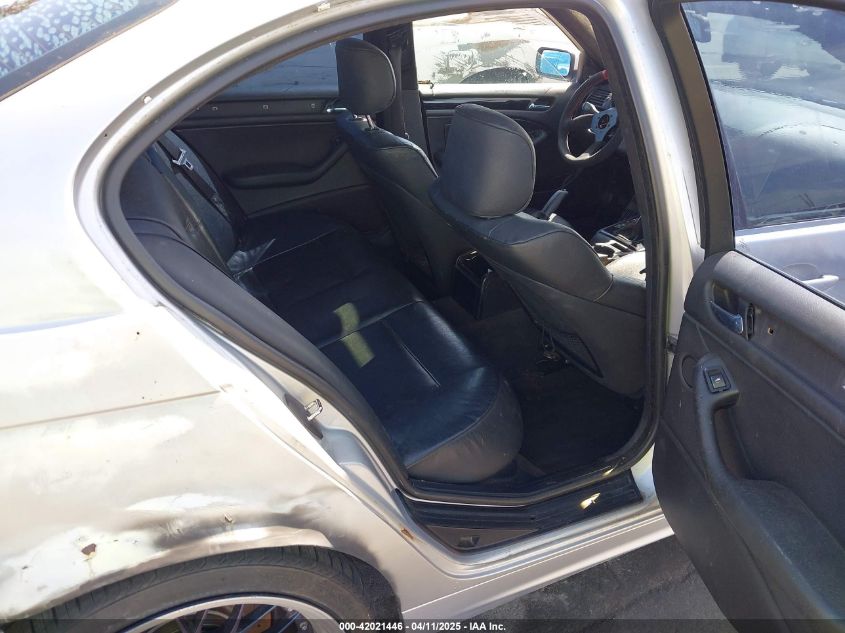 2002 BMW 325I VIN: WBAET374X2NH01044 Lot: 42021446