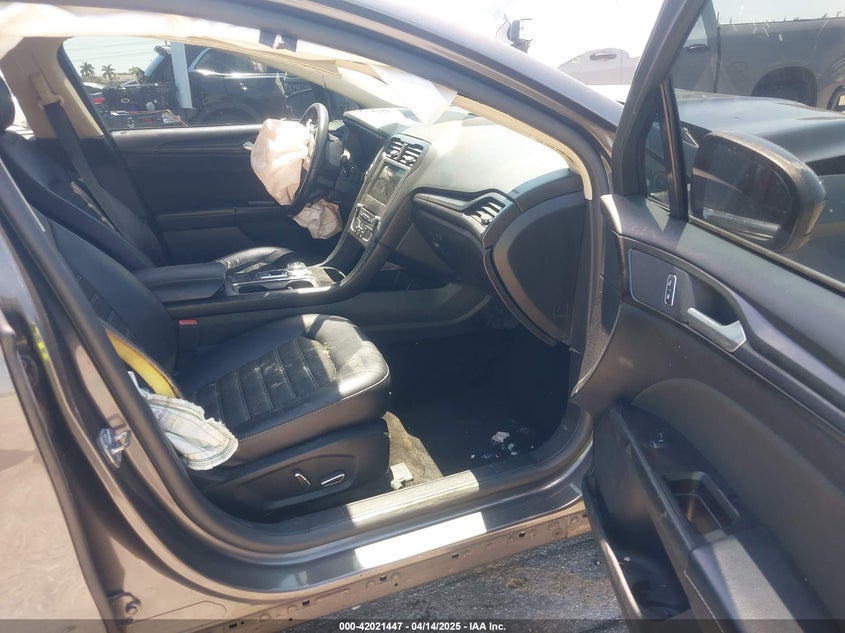 2018 FORD FUSION VIN: 3FA6P0HD6JR255644