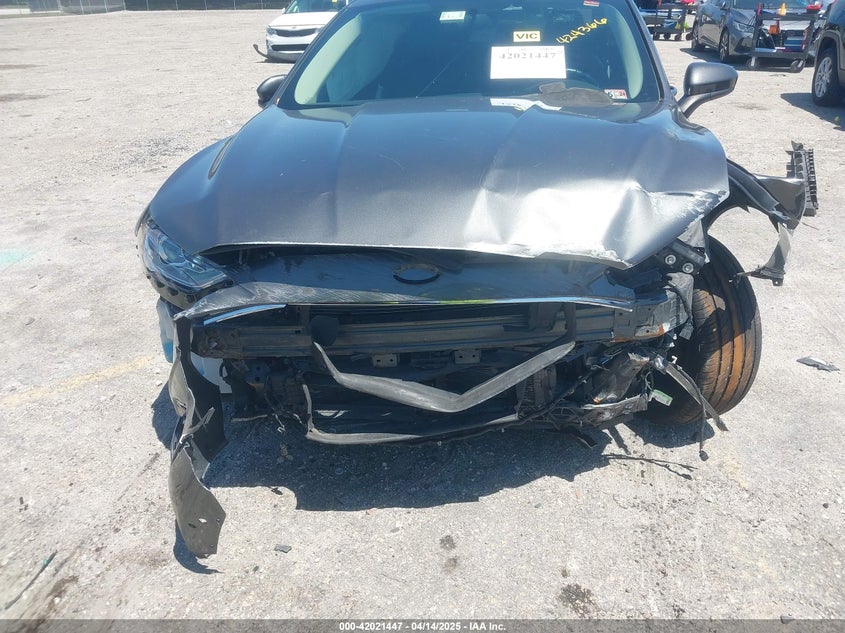 2018 FORD FUSION VIN: 3FA6P0HD6JR255644