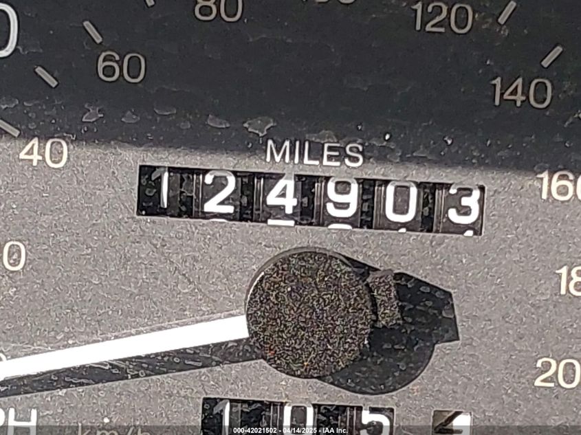 1998 Cadillac Catera Standard VIN: W06VR52R0WR019027 Lot: 42021502