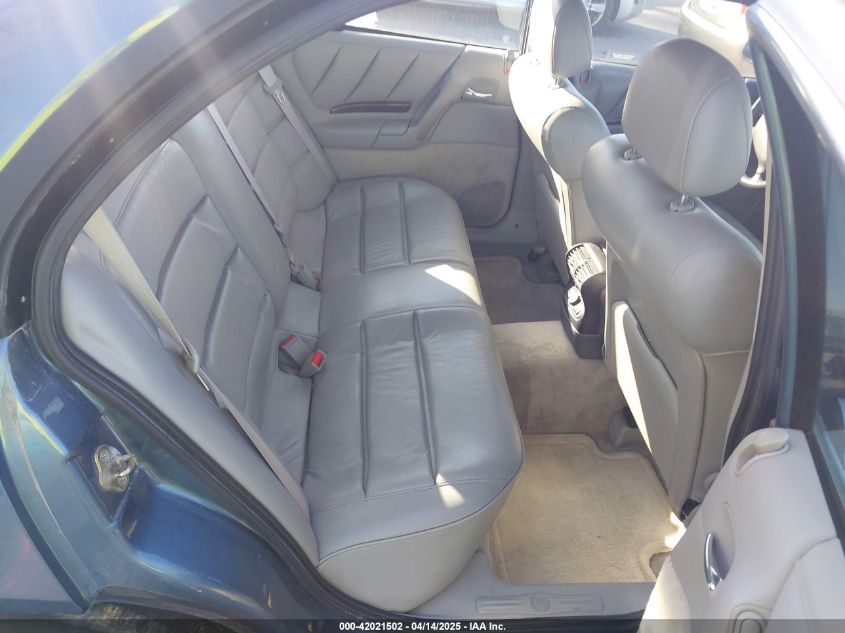 1998 Cadillac Catera Standard VIN: W06VR52R0WR019027 Lot: 42021502