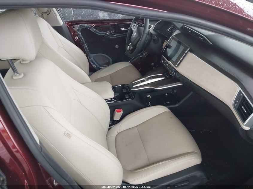VIN JHMZC5F3XJC005797 2018 HONDA CLARITY PLUG-IN HYBRID TOURING