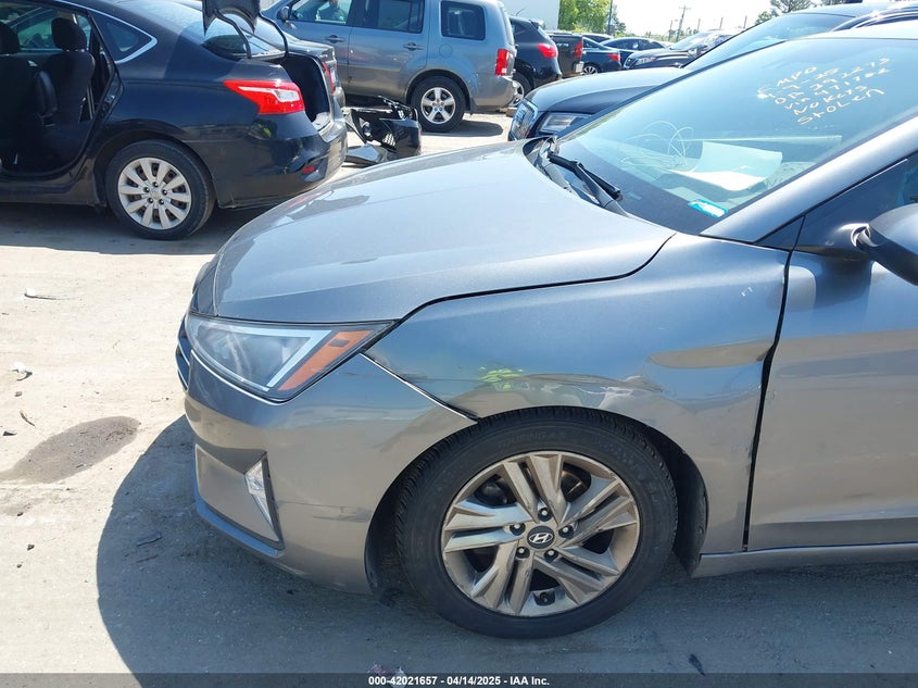 2019 HYUNDAI ELANTRA VIN: 5NPD84LF9KH471782