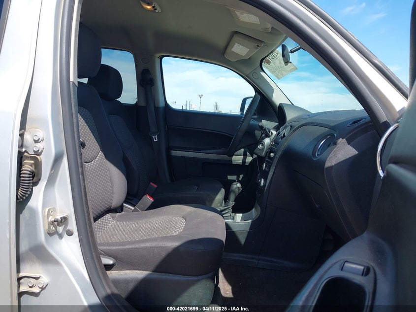 2011 CHEVROLET HHR VIN: 3GNBABFW2BS635673