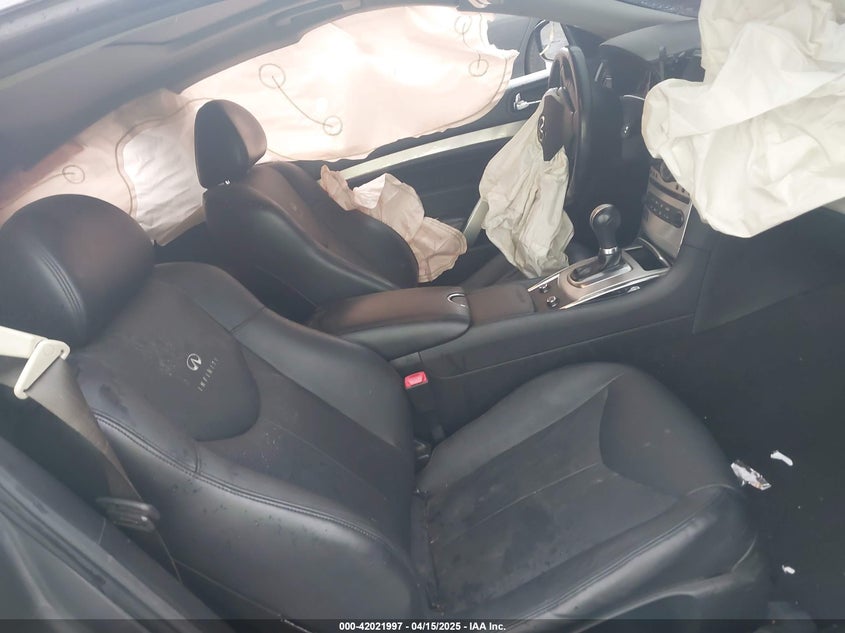 2014 INFINITI Q60 VIN: JN1CV6EKXEM113548