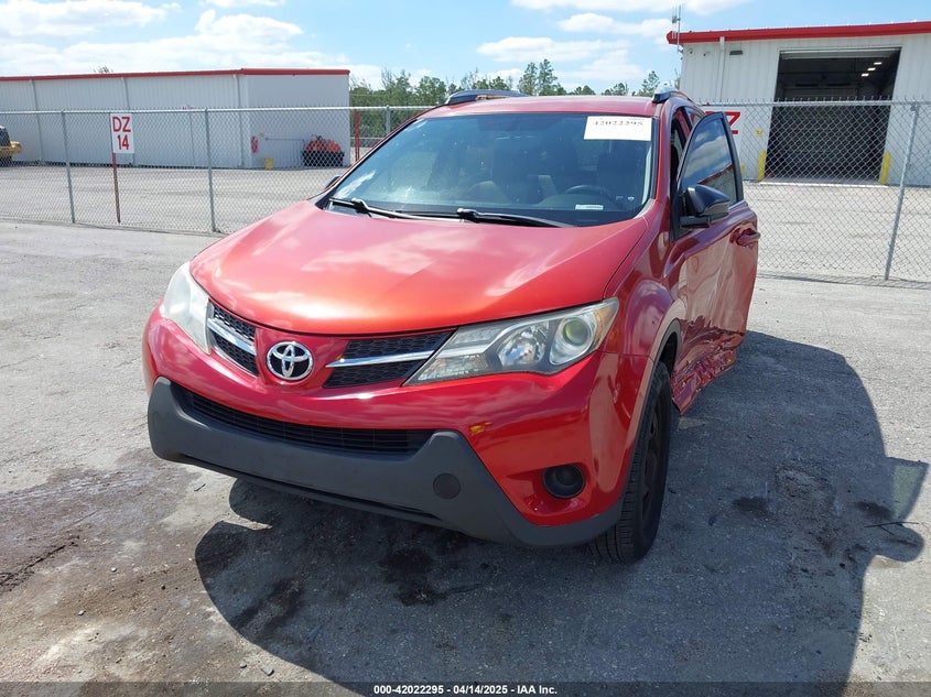 2014 TOYOTA RAV4 LE - JTMZFREV4EJ005203