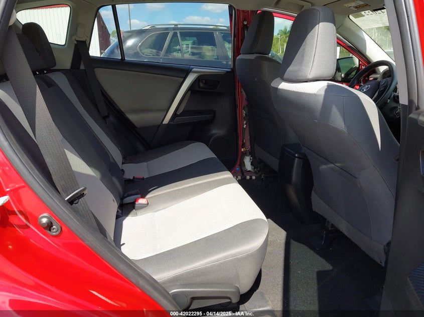 2014 TOYOTA RAV4 LE - JTMZFREV4EJ005203