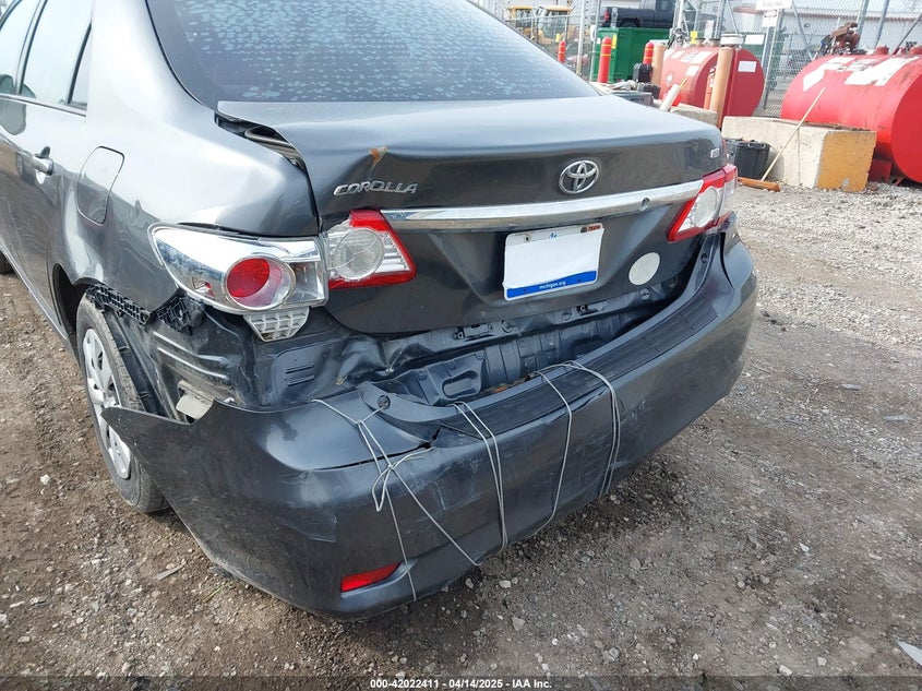 2011 TOYOTA COROLLA VIN: 2T1BU4EE1BC735703