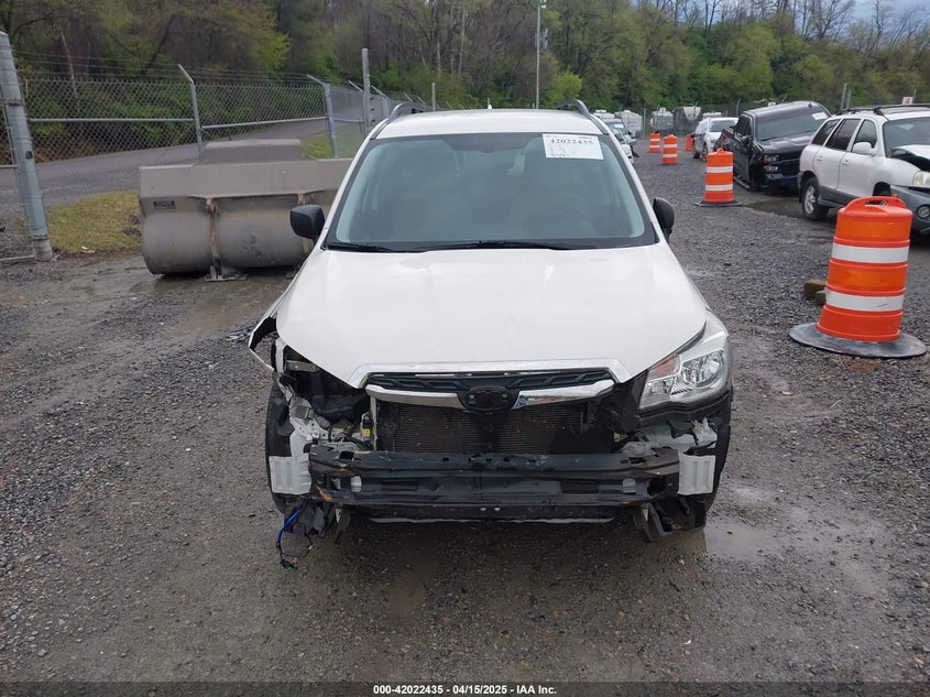 2017 SUBARU FORESTER 2.5I - JF2SJABC7HH454943