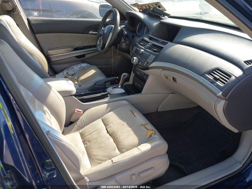 2008 HONDA ACCORD VIN: 1HGCP36848A024588