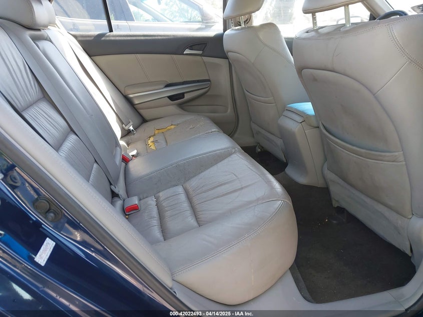 2008 HONDA ACCORD VIN: 1HGCP36848A024588