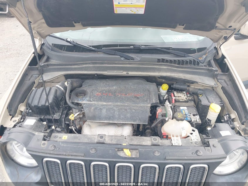 2015 JEEP RENEGADE LATITUDE - ZACCJBBT0FPB27735