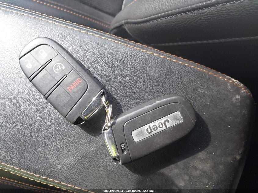 2019 JEEP COMPASS LIMITED 4X4 - 3C4NJDCB8KT638591