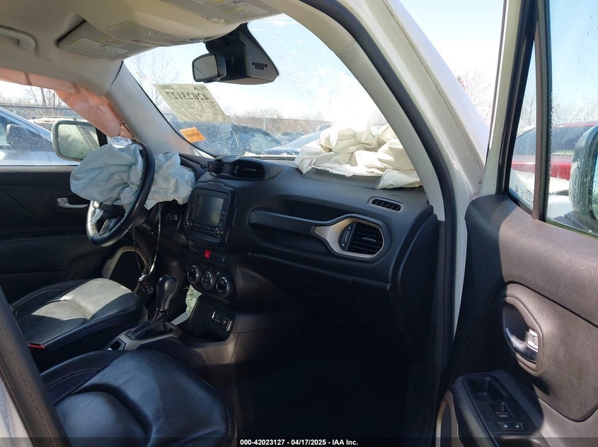 2016 JEEP RENEGADE VIN: ZACCJADT5GPE29952