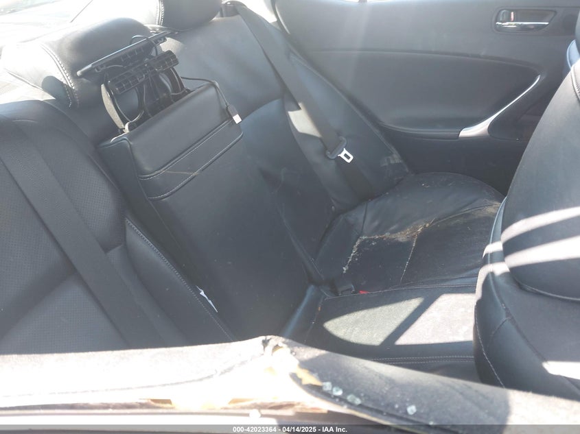 2010 LEXUS IS VIN: JTHBF5C25A5109624
